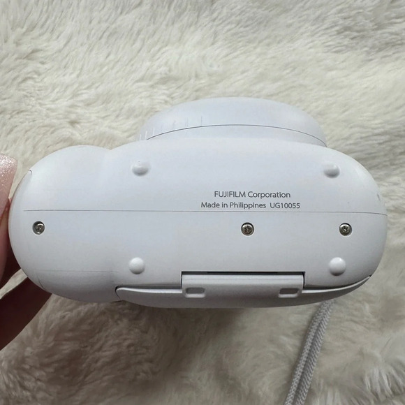 INSTAX MINI 12 CLAY WHITE - Picture 3 of 7